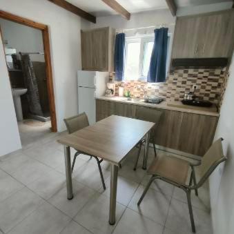 Vine Veranda Paleochora Buitenkant foto