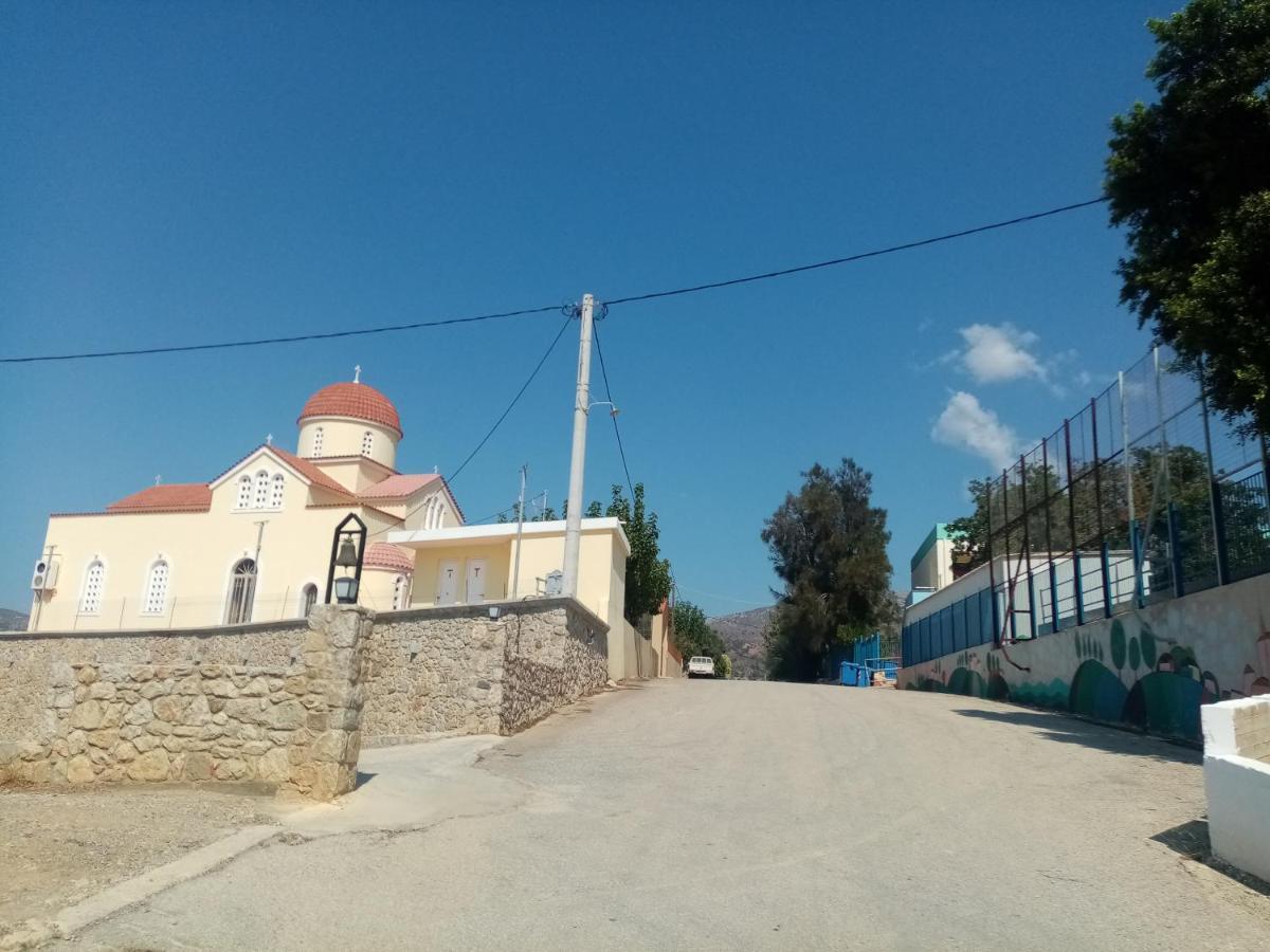 Vine Veranda Paleochora Buitenkant foto